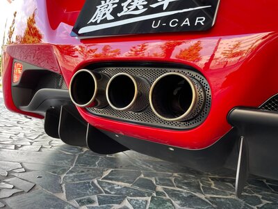 صورة 54 لـ 2010 Ferrari 458 ITALIA