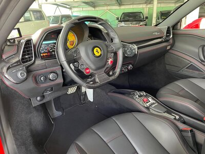 صورة 72 لـ 2010 Ferrari 458 ITALIA