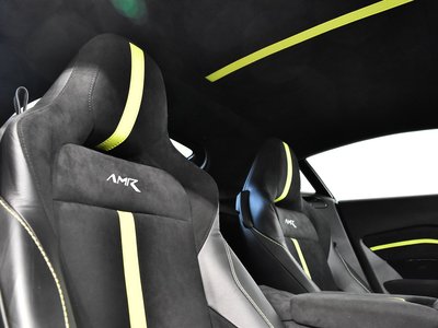 2020 Aston Martin VANTAGE — миниатюра 13