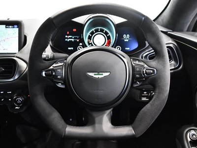 2020 Aston Martin VANTAGE — миниатюра 22