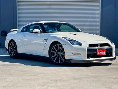 2013 Nissan GT-R 照片 1