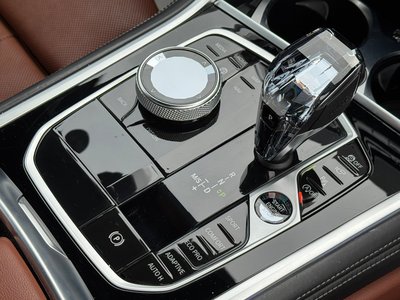 2021 BMW 8 SERIES thumbnail 34
