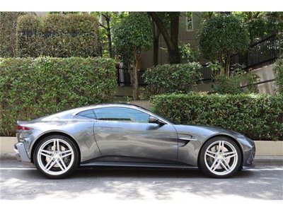 صورة 23 لـ 2025 Aston Martin VANTAGE