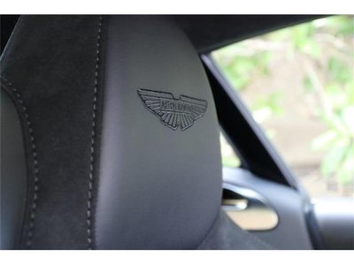 صورة 18 لـ 2025 Aston Martin VANTAGE