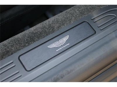 صورة 28 لـ 2025 Aston Martin VANTAGE