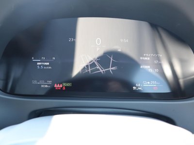 2025 Lexus UX — миниатюра 10