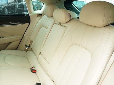 2017 Maserati LEVANTE — фото 18