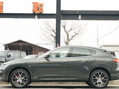 2017 Maserati LEVANTE — фото 4