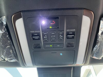 صورة 40 لـ 2024 Toyota ALPHARD
