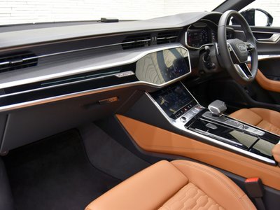 2023 AUDI RS6 AVANT 照片 10