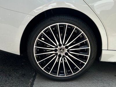 2025 Mercedes-BENZ C-CLASS photo 10