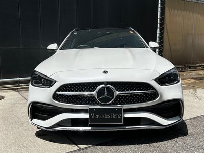 2025 Mercedes-BENZ C-CLASS photo 3