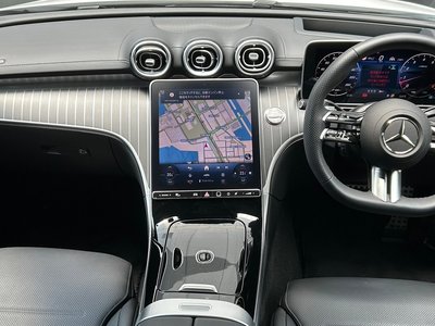 2025 Mercedes-BENZ C-CLASS photo 12