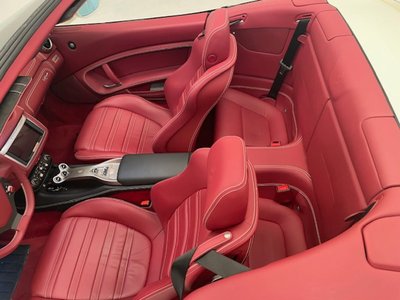 2010 Ferrari CALIFORNIA — фото 16