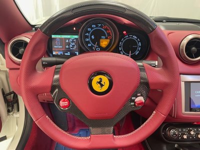 2010 Ferrari CALIFORNIA — фото 10