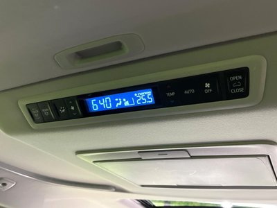 2023 Toyota ALPHARD — фото 26