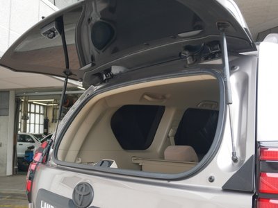 2020 Toyota LAND CRUISER PRADO photo 12