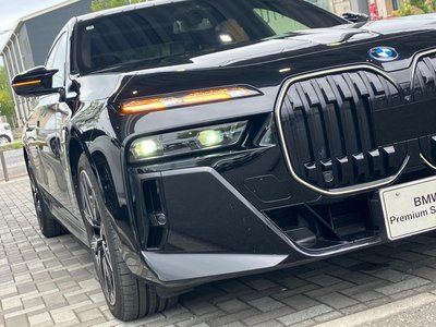 2025 BMW I7 photo 10