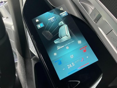 2025 BMW I7 thumbnail 50