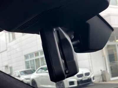 2025 BMW I7 thumbnail 28