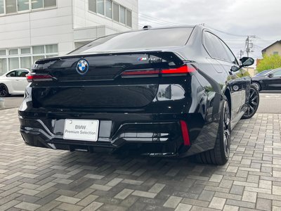 2025 BMW I7 photo 3