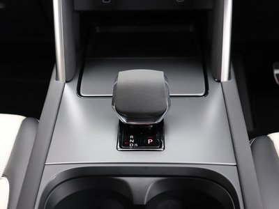 2024 LAND Rover DISCOVERY SPORT thumbnail 17