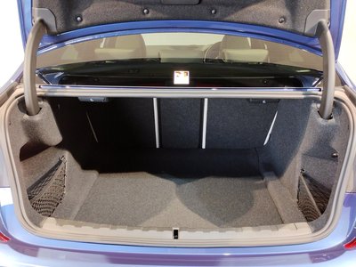 صورة مصغرة 31 لـ 2022 BMW Alpina B3