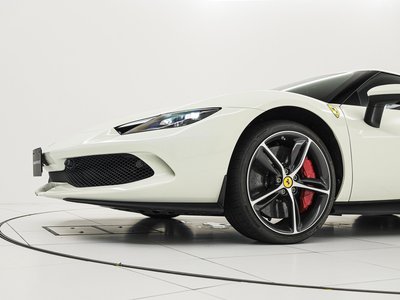 صورة 28 لـ 2025 Ferrari 296 GTB