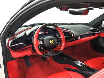 صورة 18 لـ 2025 Ferrari 296 GTB