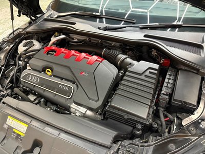 صورة 38 لـ 2017 AUDI TT RS ROADSTER