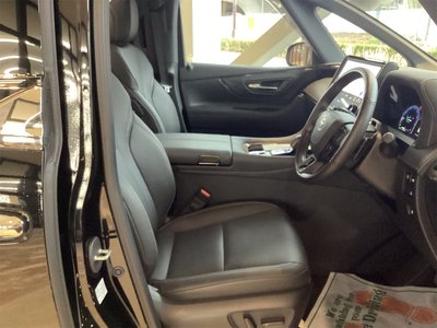 2024 Toyota ALPHARD photo 45
