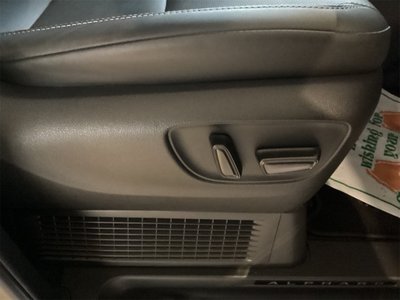 2024 Toyota ALPHARD photo 47