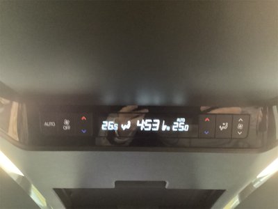 2024 Toyota ALPHARD photo 40