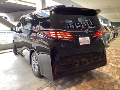 2024 Toyota ALPHARD photo 10
