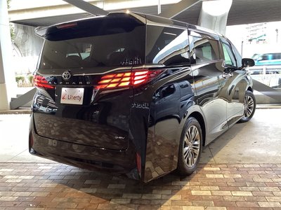 2024 Toyota ALPHARD photo 8
