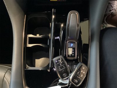 2024 Toyota ALPHARD photo 68