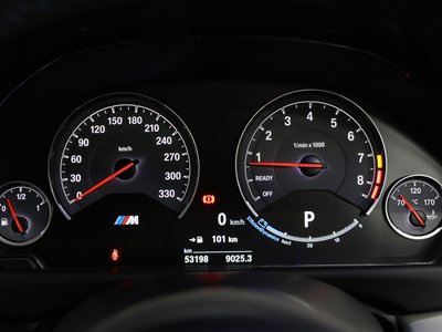 2015 BMW M3 SEDAN thumbnail 29