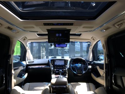 صورة 2 لـ 2018 Toyota ALPHARD
