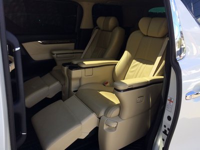 صورة 16 لـ 2018 Toyota ALPHARD