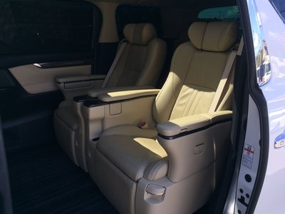 صورة 15 لـ 2018 Toyota ALPHARD