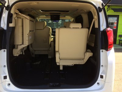 صورة 61 لـ 2018 Toyota ALPHARD