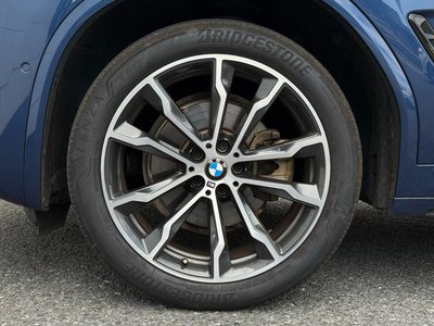 2025 BMW X4 thumbnail 47