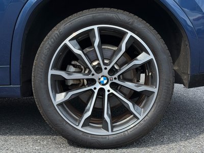 2025 BMW X4 thumbnail 48