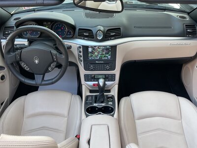 2016 Maserati GRANCABRIO — фото 13