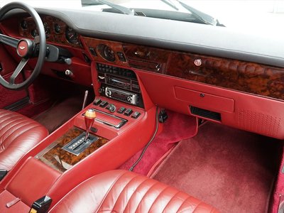 صورة 16 لـ 1983 Aston Martin V8