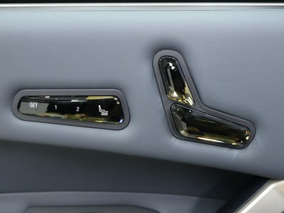2023 BMW IX — миниатюра 37
