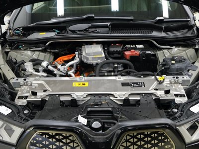 2023 BMW IX — миниатюра 23