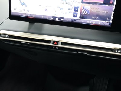 2023 BMW IX — миниатюра 46