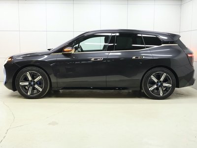 2023 BMW IX — миниатюра 8