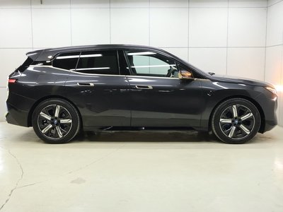 2023 BMW IX — миниатюра 9